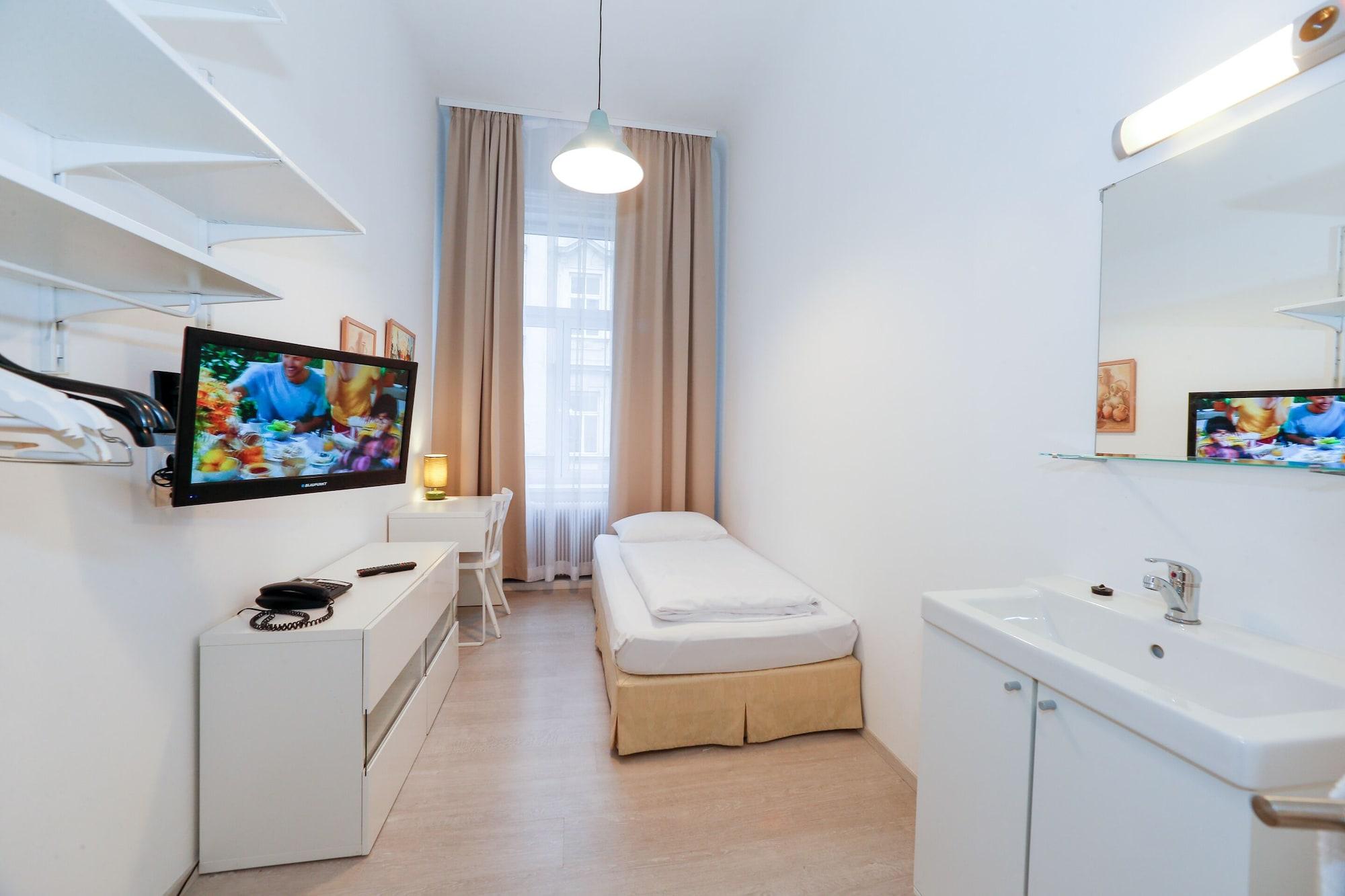 Timeout City Hotel, 5 Min To City Center, Self Check In Βιέννη Εξωτερικό φωτογραφία